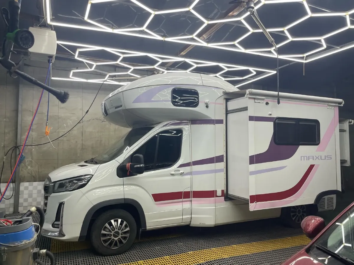 2022 MAXUS V100 RV 2.0T 150HP L4 6AT,autocango,china used car exporter,china ev exporter,chinese used car exporter,chinese used ev exporter