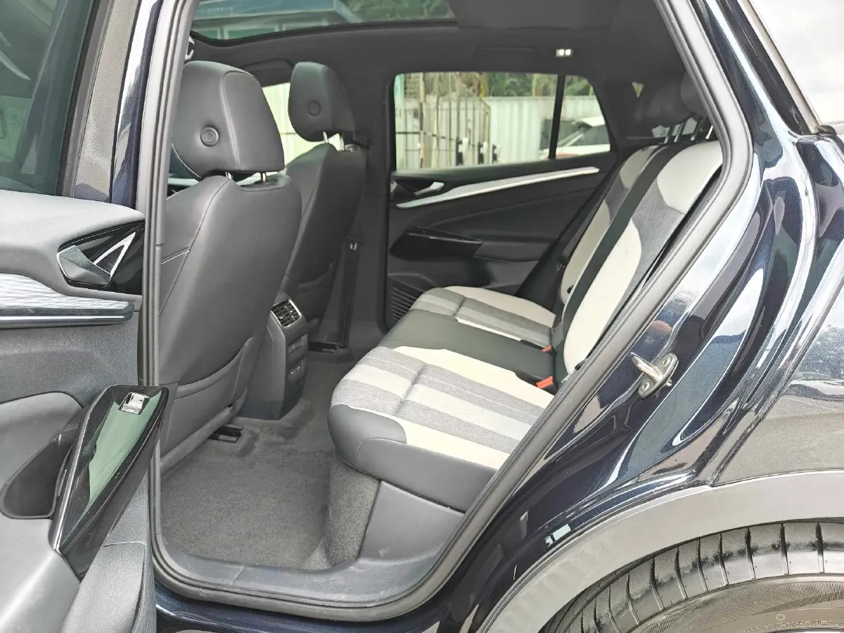 2022 Chevrolet Menlo BEV 61.1KWH,autocango,china used car exporter,china ev exporter,chinese used car exporter,chinese used ev exporter