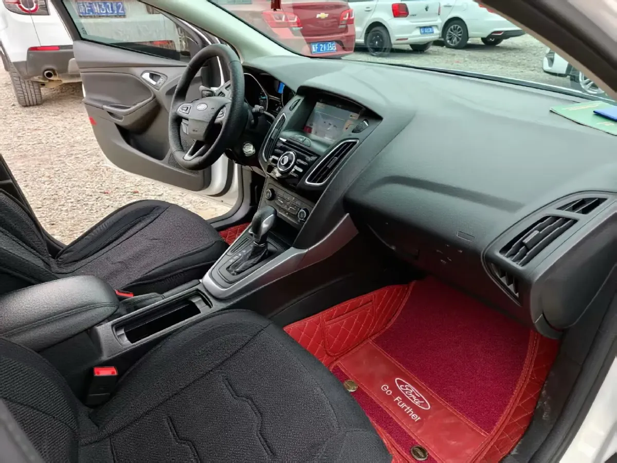 2018 Ford Focus 1.6L 125HP L4 6DCT,autocango,china used car exporter,china ev exporter,chinese used car exporter,chinese used ev exporter