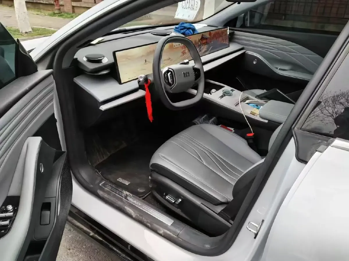 2024 Geely Galaxy E8 BEV 62KWH,autocango,china used car exporter,china ev exporter,chinese used car exporter,chinese used ev exporter