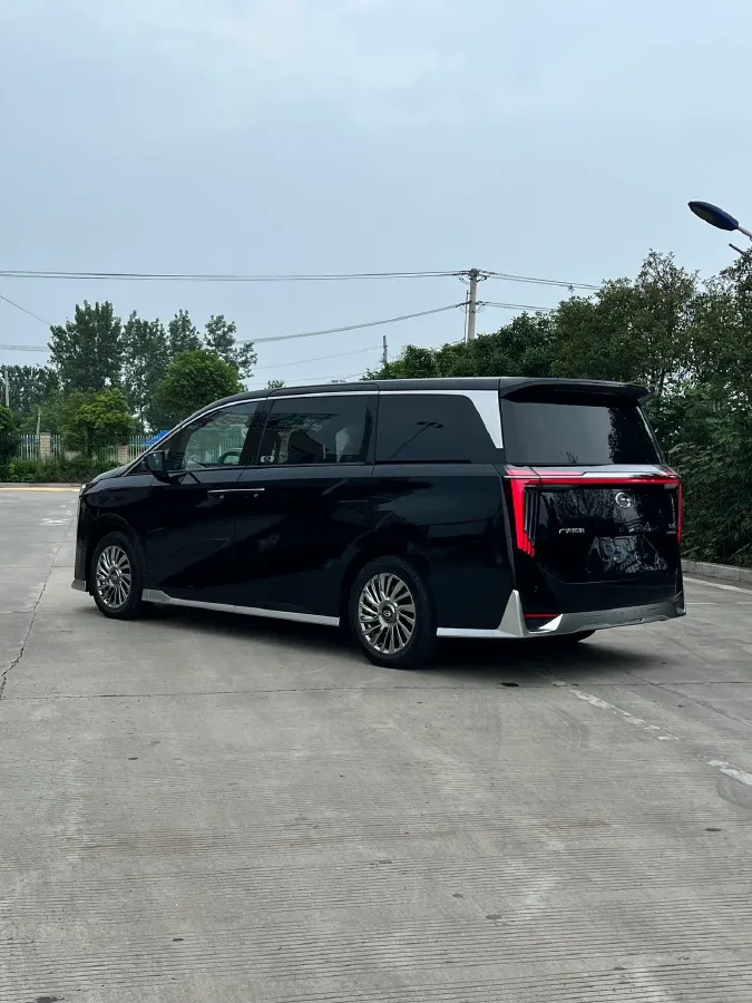 2025 GAC Trumpchi M8 2.0T 190HP L4 2DHT Hybrid,autocango,china used car exporter,china ev exporter,chinese used car exporter,chinese used ev exporter