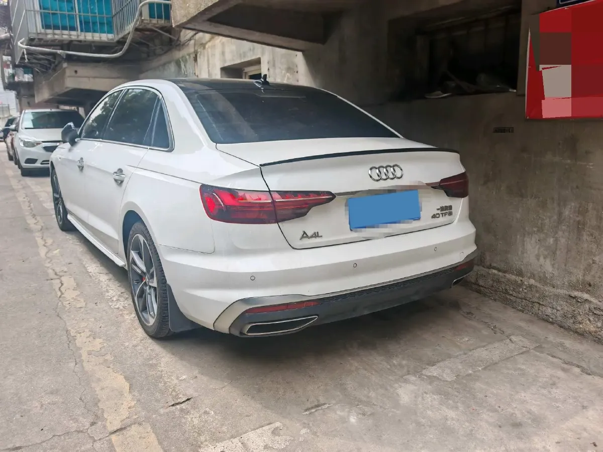2020 Audi A4L 2.0T 190HP L4 7DCT,autocango,china used car exporter,china ev exporter,chinese used car exporter,chinese used ev exporter