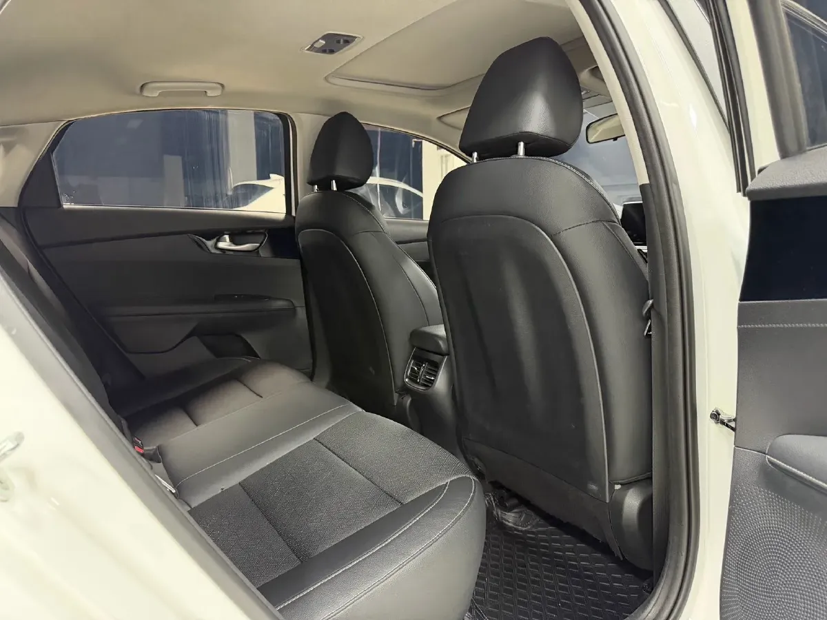 2021 Kia K3 1.5L 115HP L4 CVT,autocango,china used car exporter,china ev exporter,chinese used car exporter,chinese used ev exporter