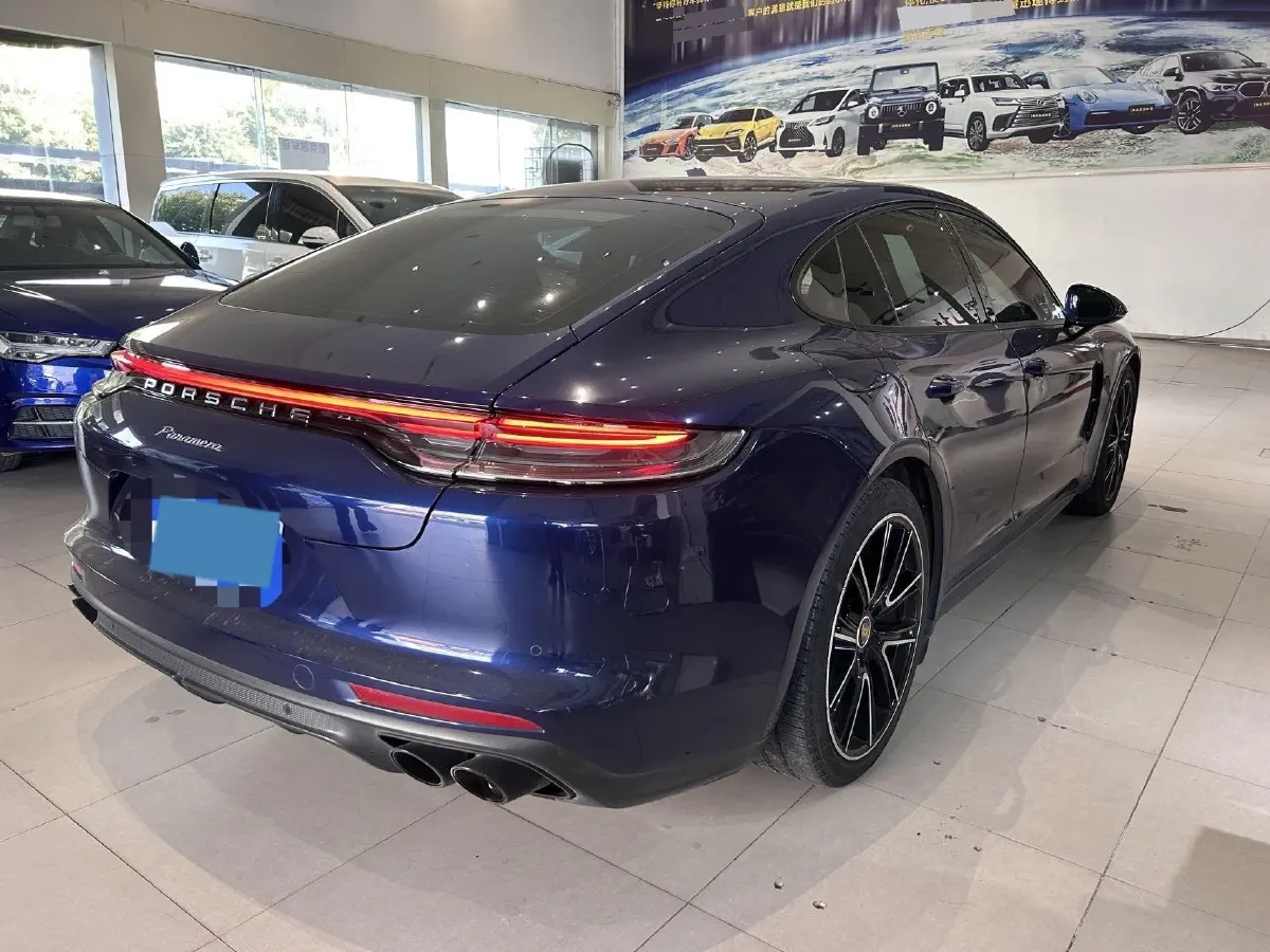 2021 Porsche Panamera 2.9T 330HP V6 8DCT,autocango,china used car exporter,china ev exporter,chinese used car exporter,chinese used ev exporter