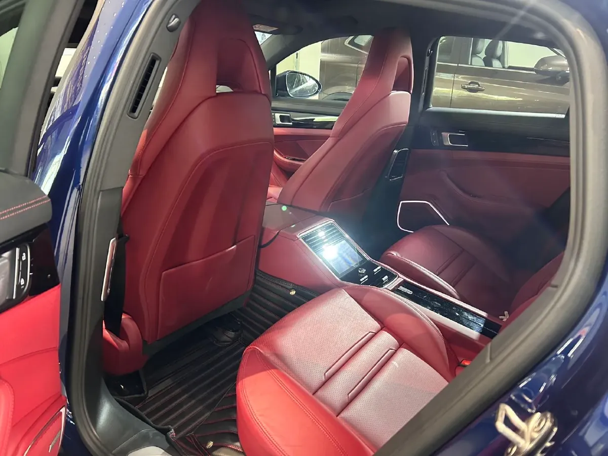 2021 Porsche Panamera 2.9T 330HP V6 8DCT,autocango,china used car exporter,china ev exporter,chinese used car exporter,chinese used ev exporter