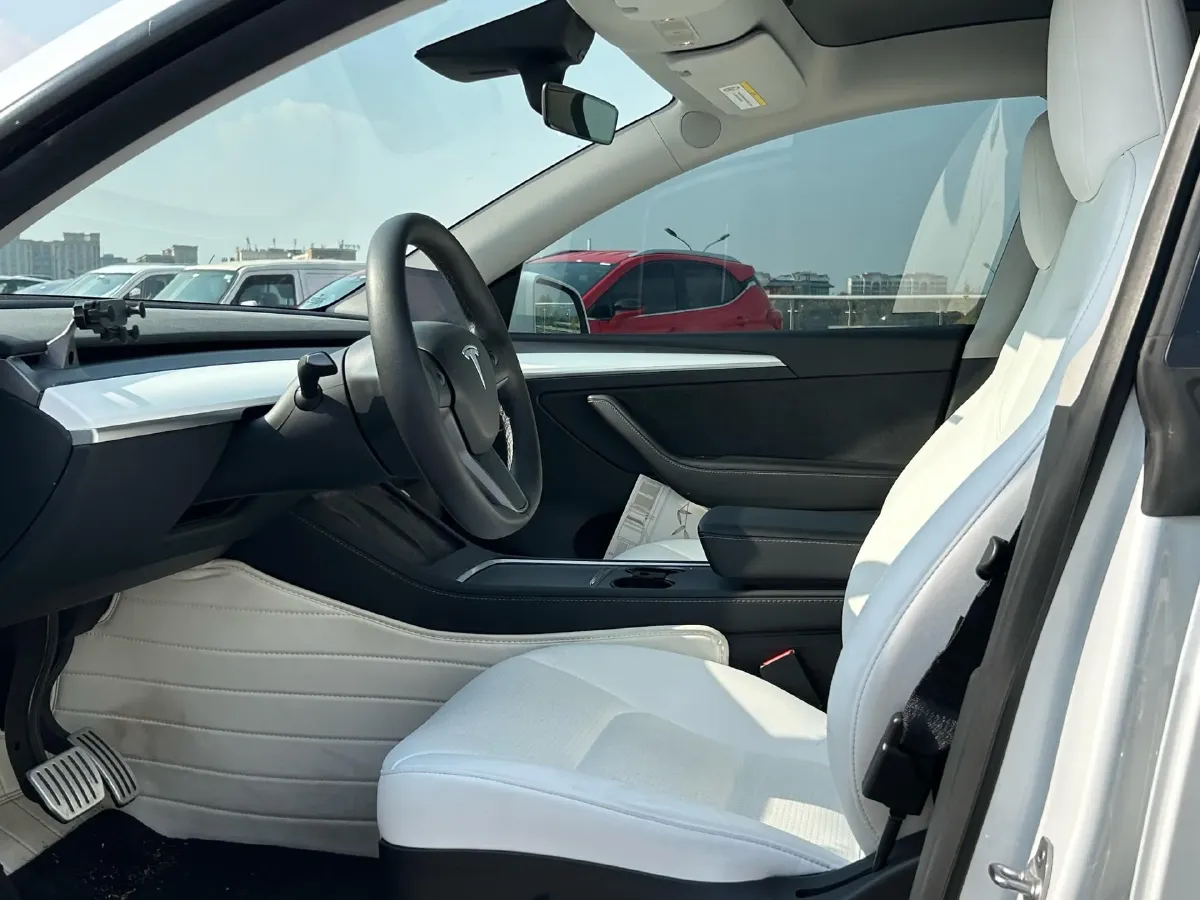 2024 Tesla Model Y BEV 78.4KWH,autocango,china used car exporter,china ev exporter,chinese used car exporter,chinese used ev exporter