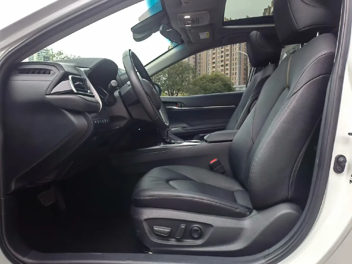 2021 Toyota Camry 2.0L 178HP L4 CVT,autocango,china used car exporter,china ev exporter,chinese used car exporter,chinese used ev exporter