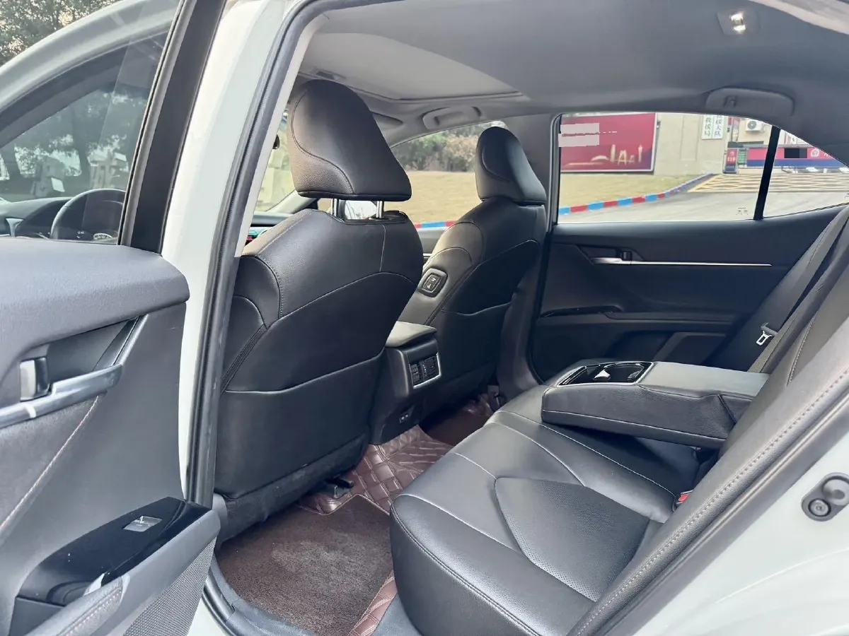 2023 Toyota Camry 2.0L 177HP L4 CVT,autocango,china used car exporter,china ev exporter,chinese used car exporter,chinese used ev exporter