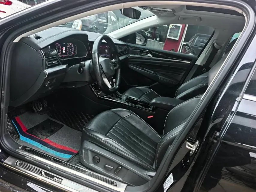 2022 Skoda Kodiak GT 2.0T 186HP L4 7DCT,autocango,china used car exporter,china ev exporter,chinese used car exporter,chinese used ev exporter