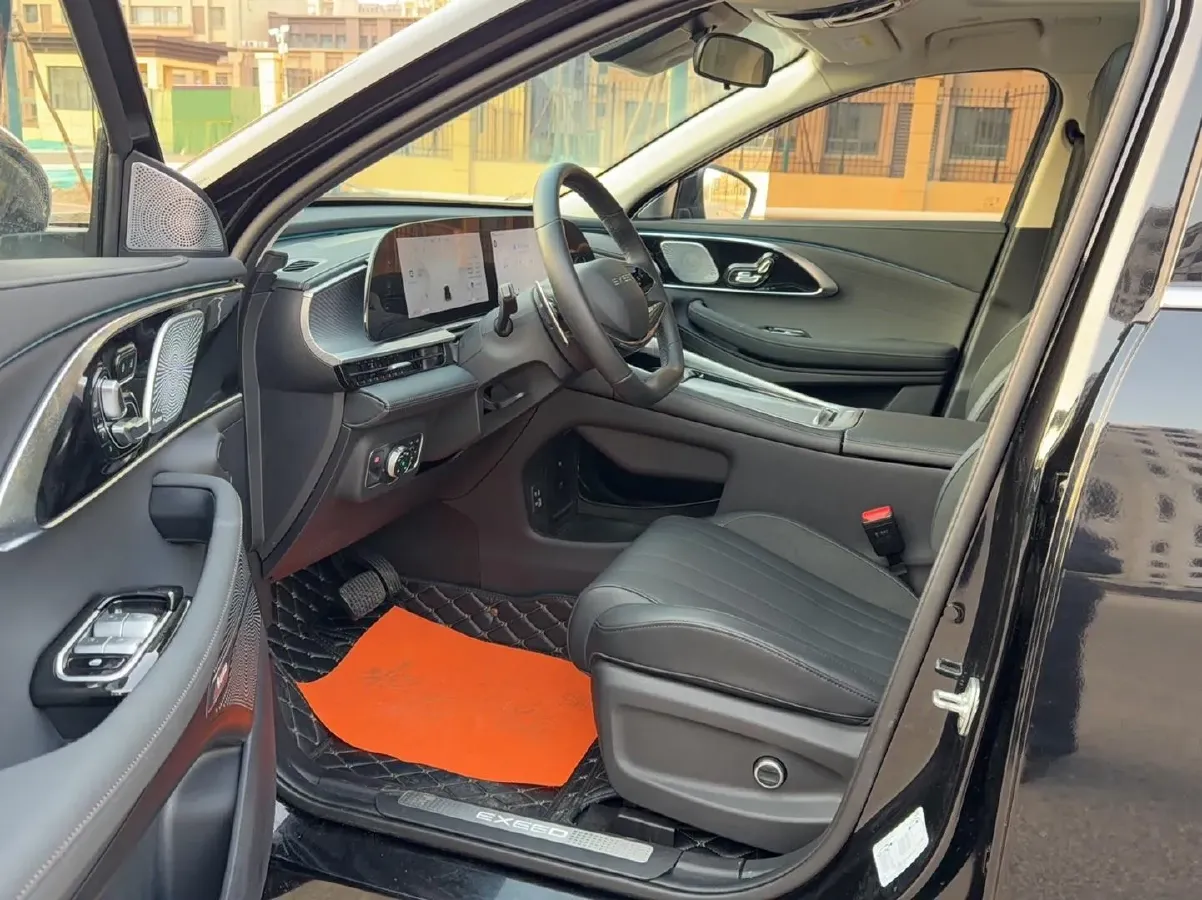 2024 Exceed TXL 2.0T 261HP L4 8AT,autocango,china used car exporter,china ev exporter,chinese used car exporter,chinese used ev exporter