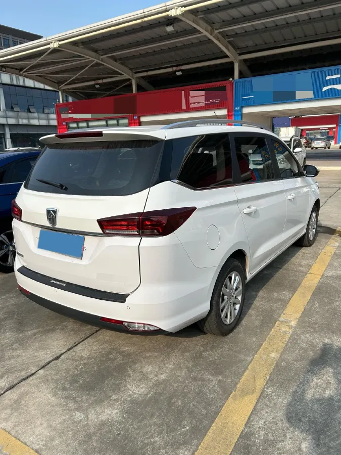 2019 BaoJun 360 1.5L 99HP L4 6MT,autocango,china used car exporter,china ev exporter,chinese used car exporter,chinese used ev exporter
