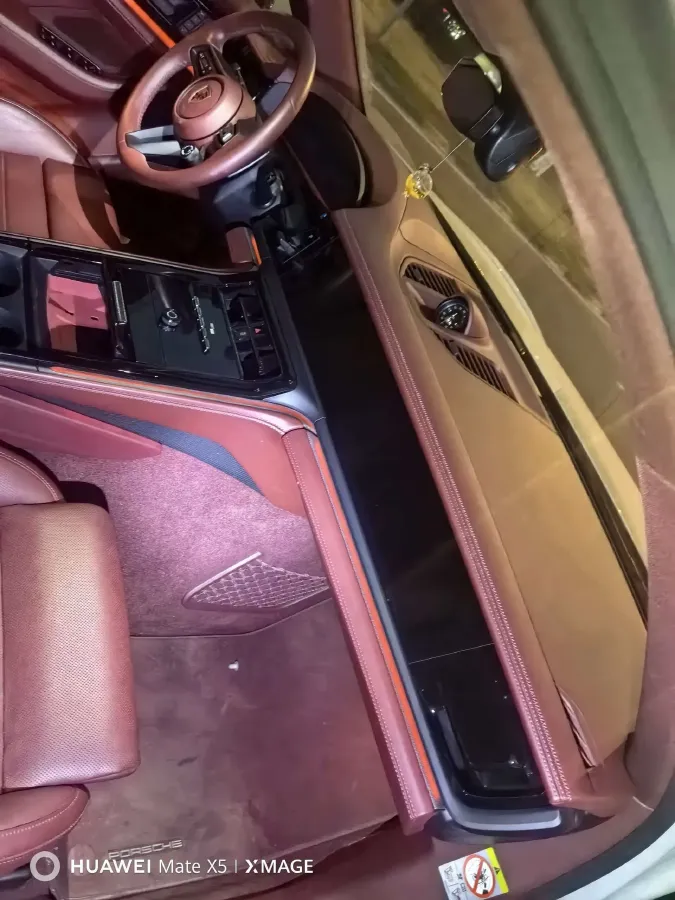 2024 Porsche Taycan 2AT BEV 105KWH,autocango,china used car exporter,china ev exporter,chinese used car exporter,chinese used ev exporter