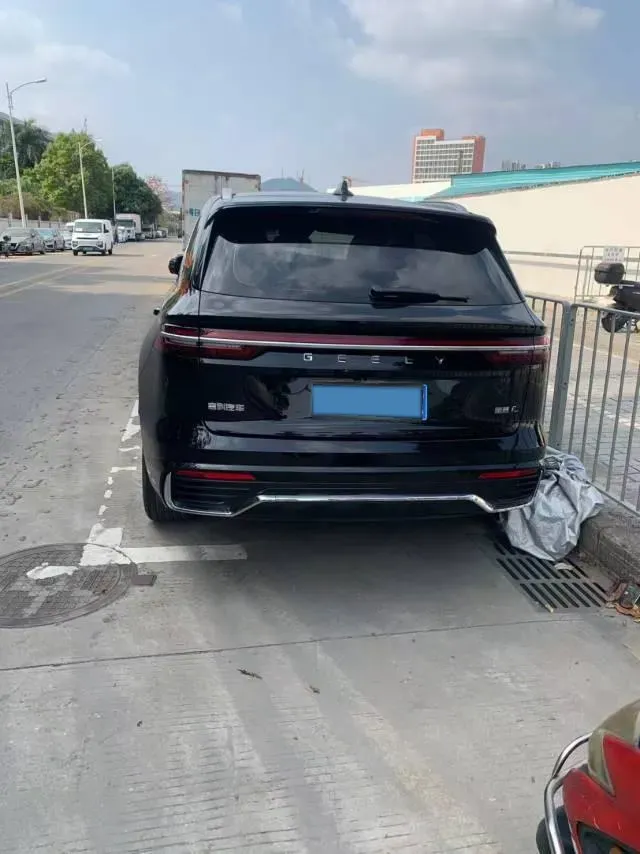 2024 Geely Monjaro 2.0T 218HP L4 7DCT,autocango,china used car exporter,china ev exporter,chinese used car exporter,chinese used ev exporter