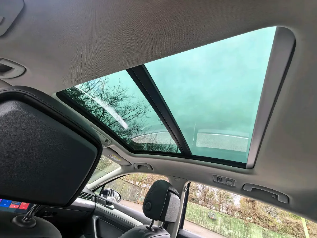 2018 Volkswagen Magotan 1.8T 180HP L4 7DCT,autocango,china used car exporter,china ev exporter,chinese used car exporter,chinese used ev exporter