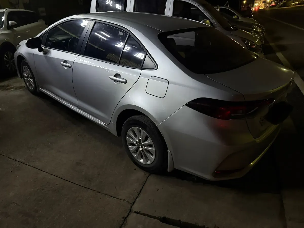 2021 Toyota Corolla 1.2T 116HP L4 CVT,autocango,china used car exporter,china ev exporter,chinese used car exporter,chinese used ev exporter