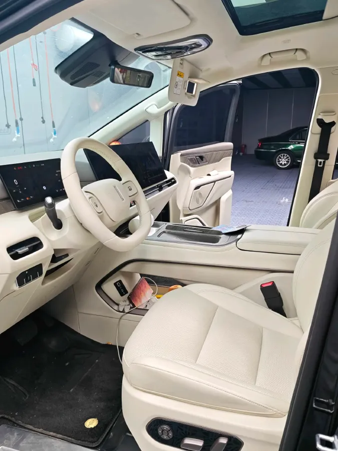 2025 WEY HighMountain 1.5T 170HP L4 4DHT PHEV,autocango,china used car exporter,china ev exporter,chinese used car exporter,chinese used ev exporter