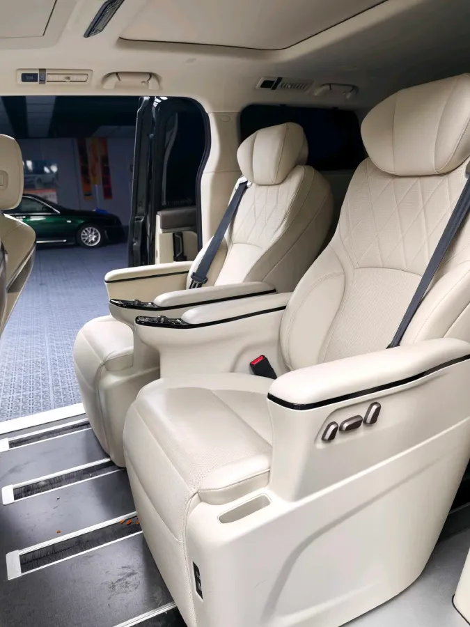 2025 WEY HighMountain 1.5T 170HP L4 4DHT PHEV,autocango,china used car exporter,china ev exporter,chinese used car exporter,chinese used ev exporter