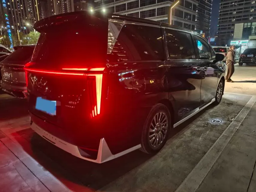 2023 GAC Trumpchi M8 2.0T 190HP L4 E-CVT Hybrid,autocango,china used car exporter,china ev exporter,chinese used car exporter,chinese used ev exporter