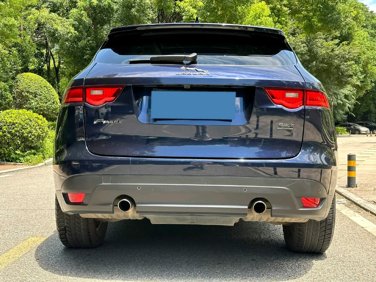 2020 Jaguar F-PACE 2.0T 250HP L4 8AT,autocango,china used car exporter,china ev exporter,chinese used car exporter,chinese used ev exporter