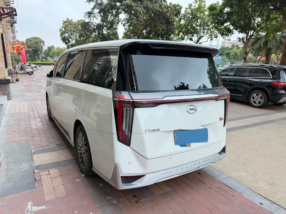 2023 GAC Trumpchi M8 2.0T 252HP L4 8AT,autocango,china used car exporter,china ev exporter,chinese used car exporter,chinese used ev exporter