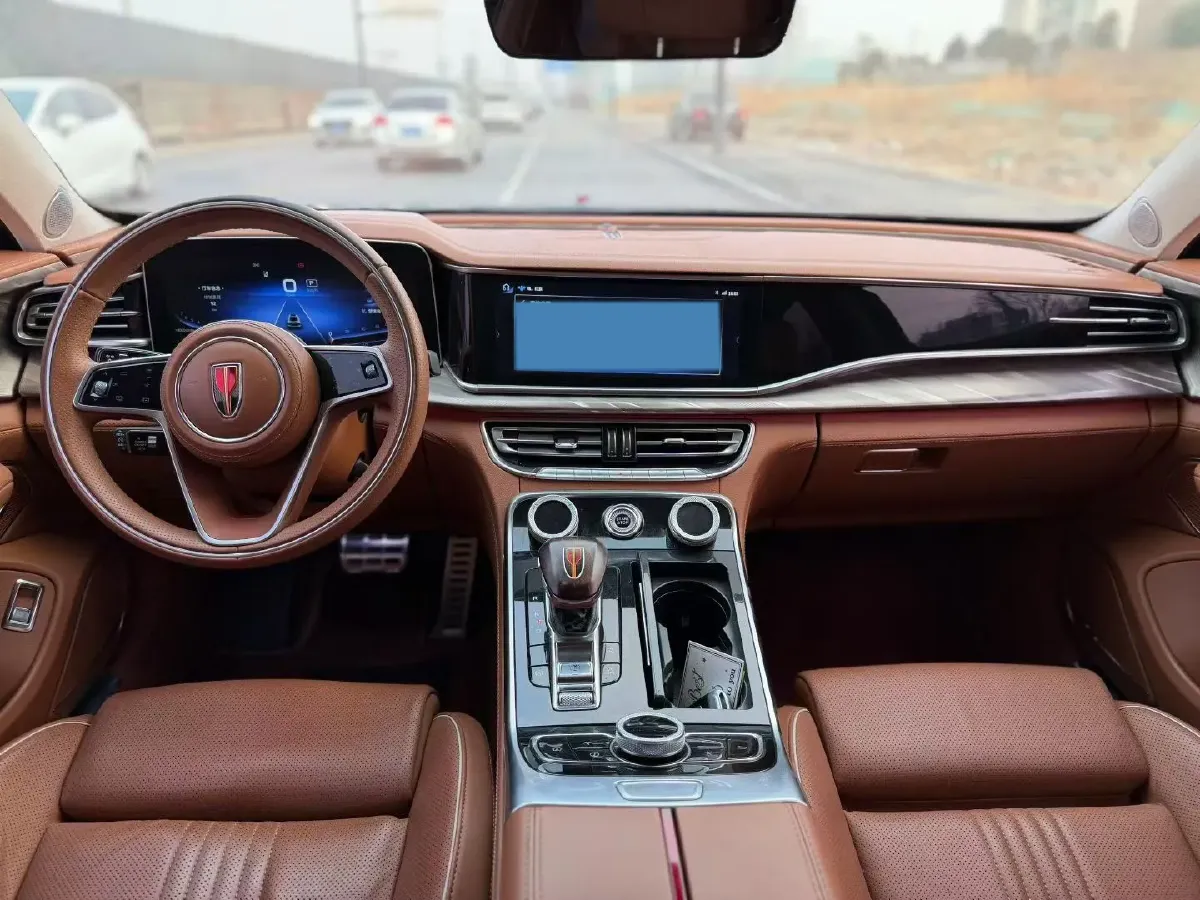 2020 HongQi H9 2.0T 252HP L4 7DCT,autocango,china used car exporter,china ev exporter,chinese used car exporter,chinese used ev exporter