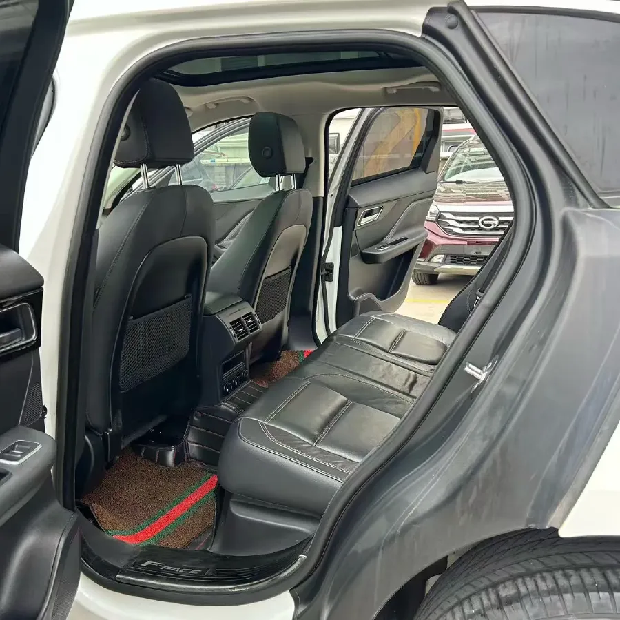 2018 Jaguar F-PACE 2.0T 250HP L4 8AT,autocango,china used car exporter,china ev exporter,chinese used car exporter,chinese used ev exporter