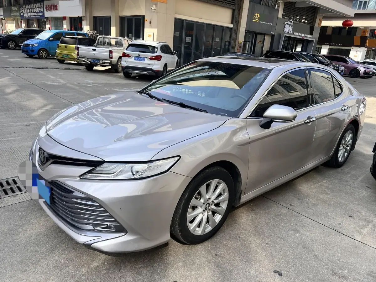 2019 Toyota Camry 2.0L 178HP L4 CVT,autocango,china used car exporter,china ev exporter,chinese used car exporter,chinese used ev exporter