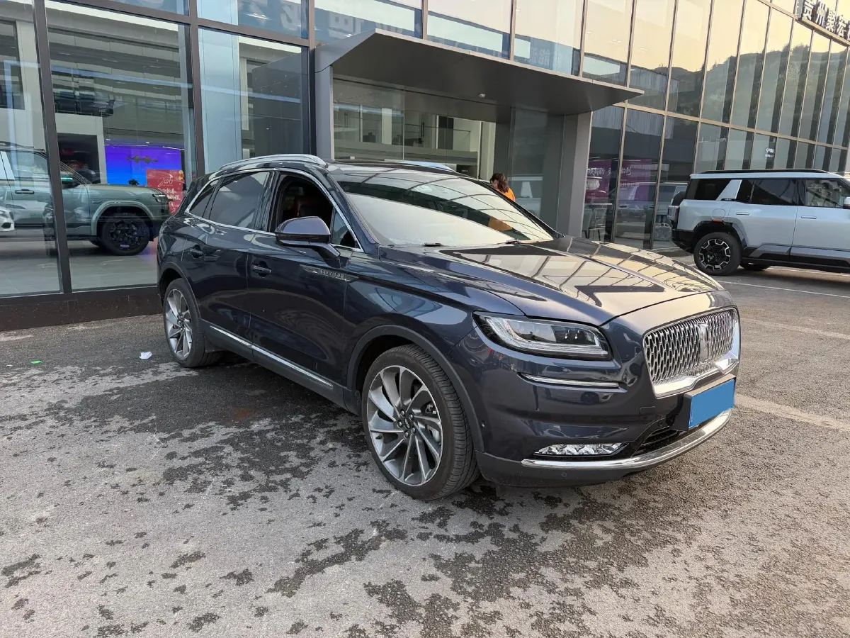 2021 Lincoln Nautilus 2.7T 322HP V6 8AT,autocango,china used car exporter,china ev exporter,chinese used car exporter,chinese used ev exporter