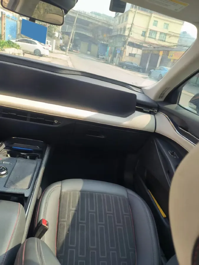 2022 Ford Mondeo 2.0T 238HP L4 8AT,autocango,china used car exporter,china ev exporter,chinese used car exporter,chinese used ev exporter