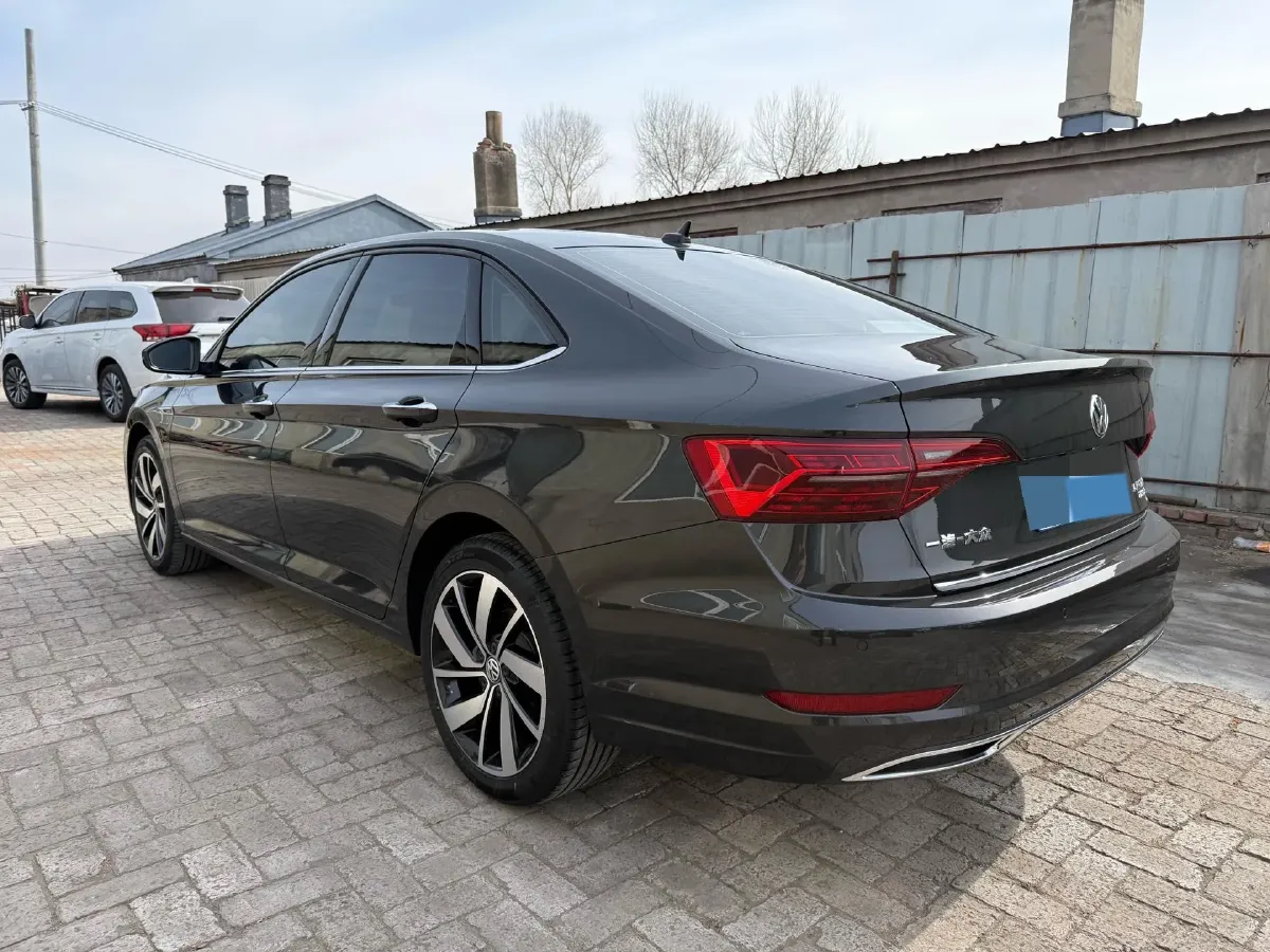 2021 Volkswagen Sagitar 1.4T 150HP L4 7DCT,autocango,china used car exporter,china ev exporter,chinese used car exporter,chinese used ev exporter