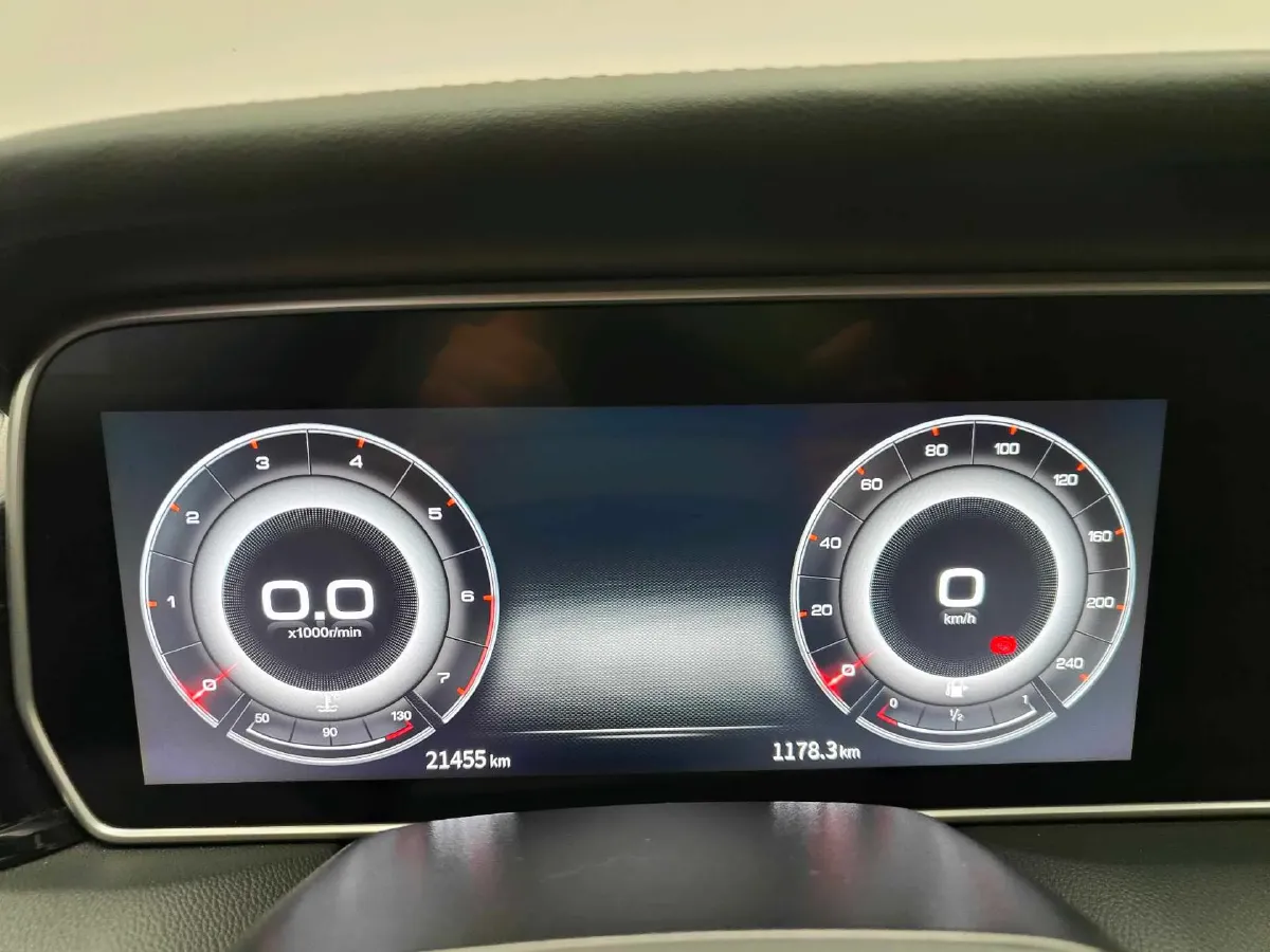 2022 HongQi HS5 2.0T 224HP L4 6AT,autocango,china used car exporter,china ev exporter,chinese used car exporter,chinese used ev exporter