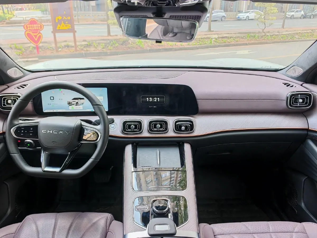2025 Chery Tiggo 9 2.0T 261HP L4 8AT,autocango,china used car exporter,china ev exporter,chinese used car exporter,chinese used ev exporter
