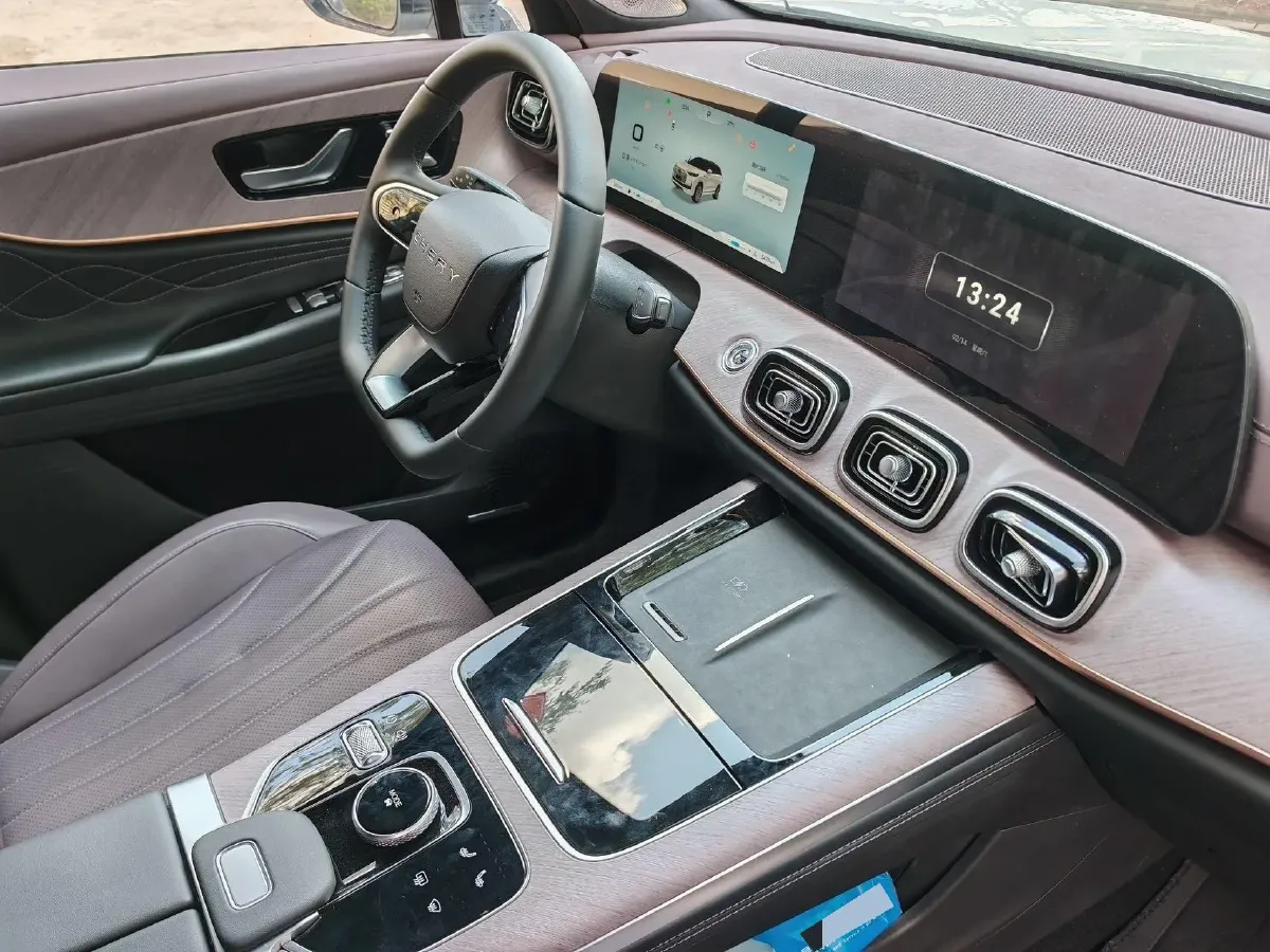 2025 Chery Tiggo 9 2.0T 261HP L4 8AT,autocango,china used car exporter,china ev exporter,chinese used car exporter,chinese used ev exporter