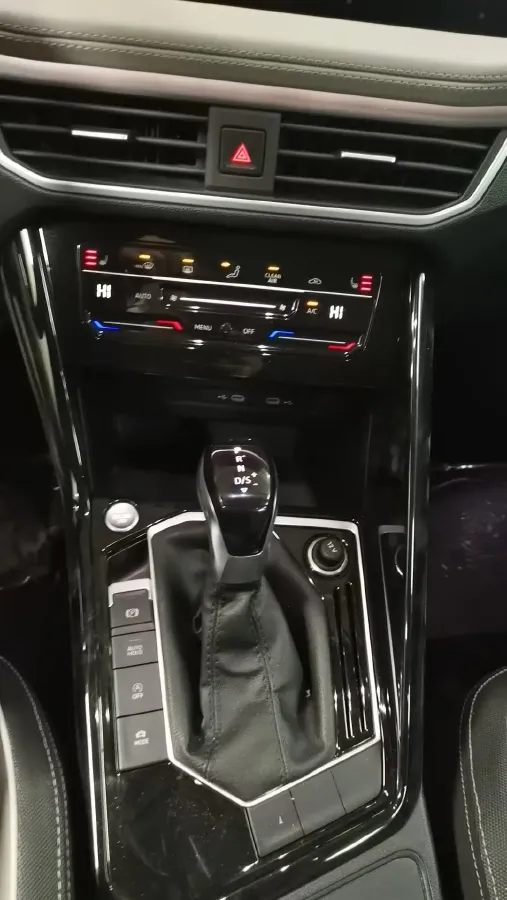 2022 Volkswagen Tayron 1.4T 150HP L4 7DCT,autocango,china used car exporter,china ev exporter,chinese used car exporter,chinese used ev exporter