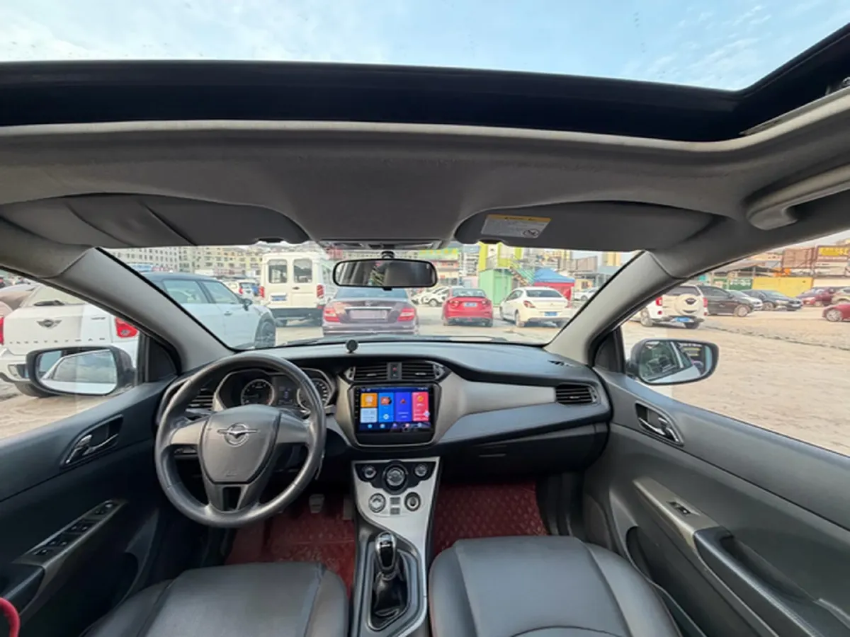 2017 HaiMa M3 1.5L 112HP L4 5MT,autocango,china used car exporter,china ev exporter,chinese used car exporter,chinese used ev exporter