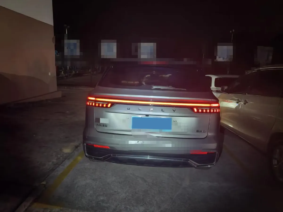 2021 Geely Monjaro 2.0T 218HP L4 7DCT,autocango,china used car exporter,china ev exporter,chinese used car exporter,chinese used ev exporter