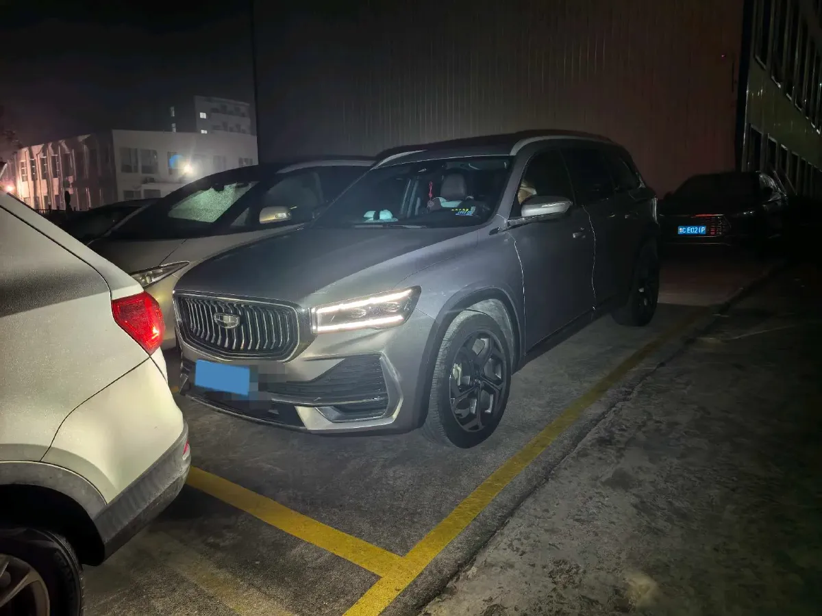 2021 Geely Monjaro 2.0T 218HP L4 7DCT,autocango,china used car exporter,china ev exporter,chinese used car exporter,chinese used ev exporter
