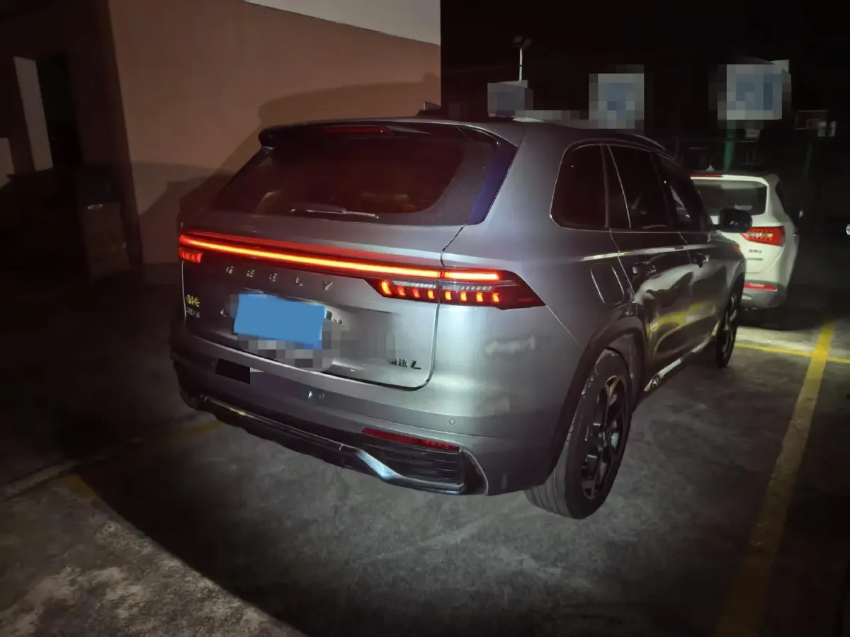 2021 Geely Monjaro 2.0T 218HP L4 7DCT,autocango,china used car exporter,china ev exporter,chinese used car exporter,chinese used ev exporter