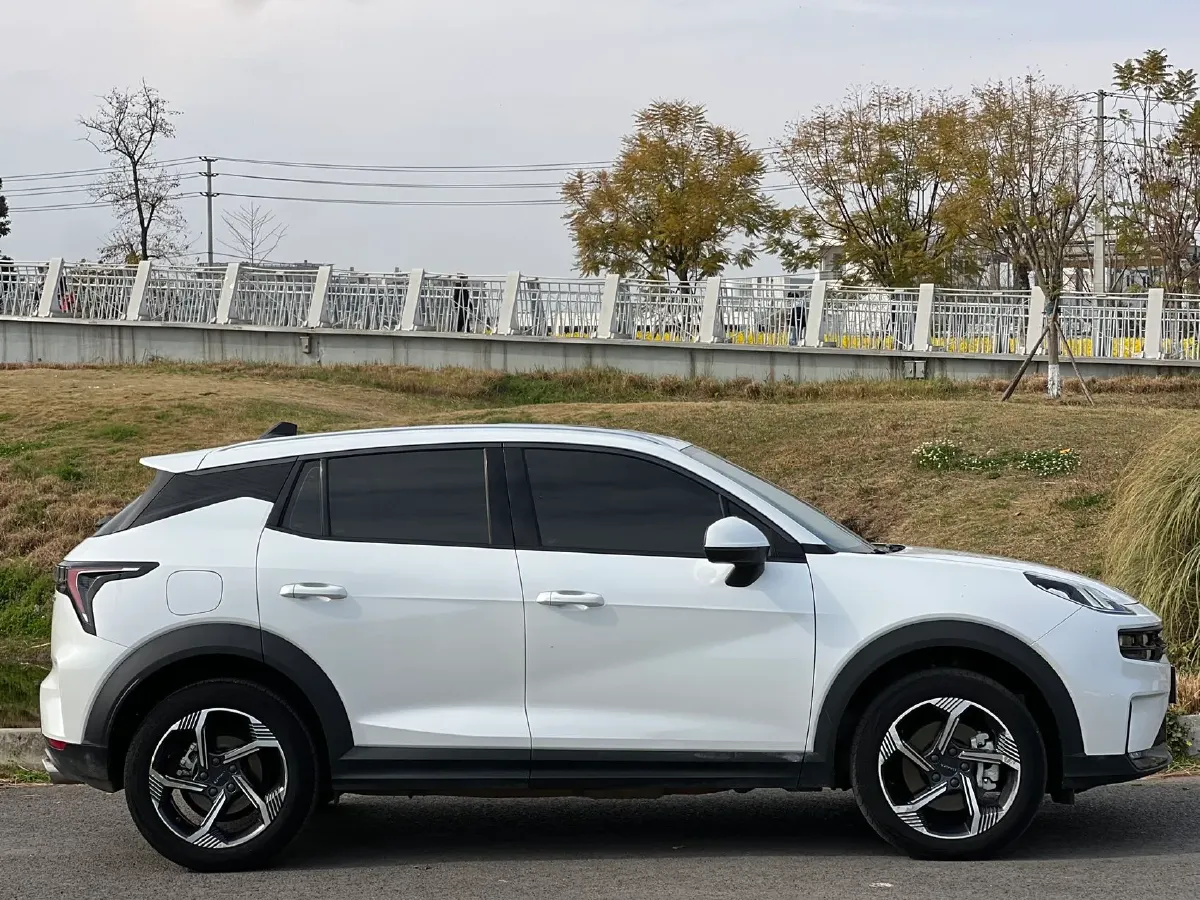 2022 Roewe i6 MAX BEV 61.1KWH,autocango,china used car exporter,china ev exporter,chinese used car exporter,chinese used ev exporter