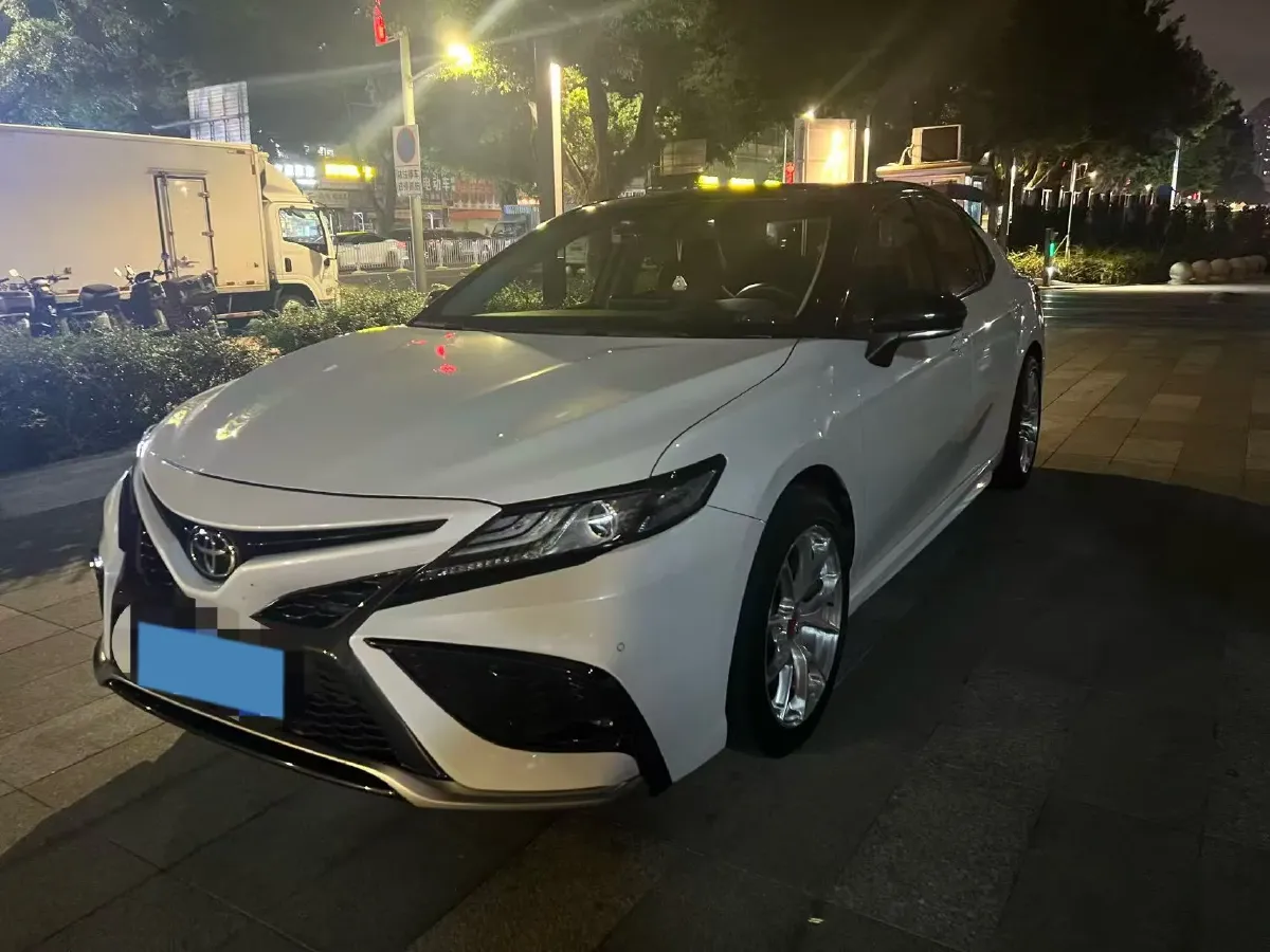 2021 Toyota Camry 2.5L 209HP L4 8AT,autocango,china used car exporter,china ev exporter,chinese used car exporter,chinese used ev exporter