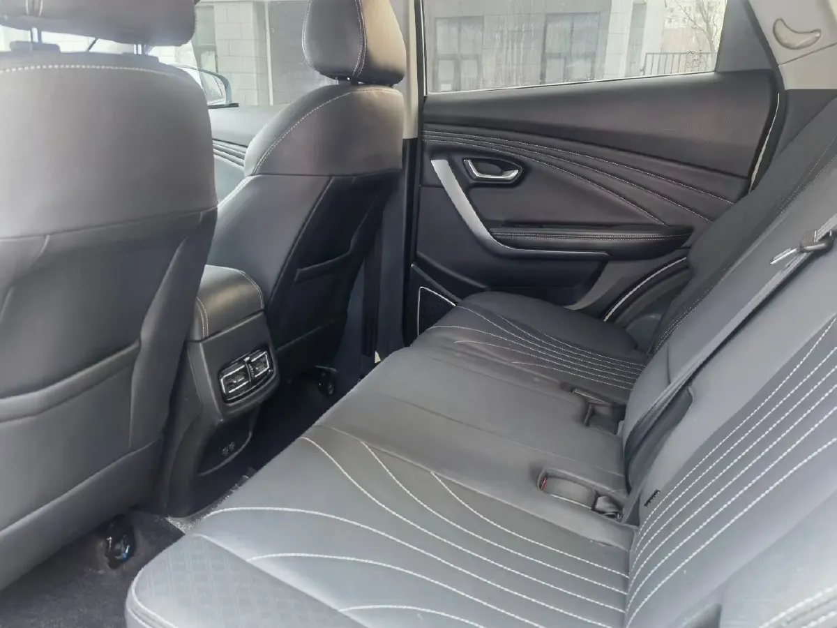 2018 Roewe 360 1.5L 116HP L4 4AT,autocango,china used car exporter,china ev exporter,chinese used car exporter,chinese used ev exporter