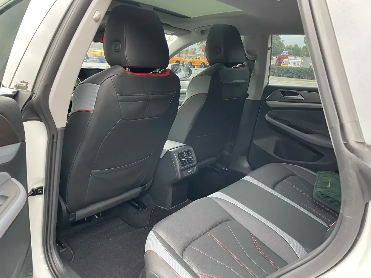 2024 Volkswagen Lamando 1.4T 150HP L4 7DCT,autocango,china used car exporter,china ev exporter,chinese used car exporter,chinese used ev exporter