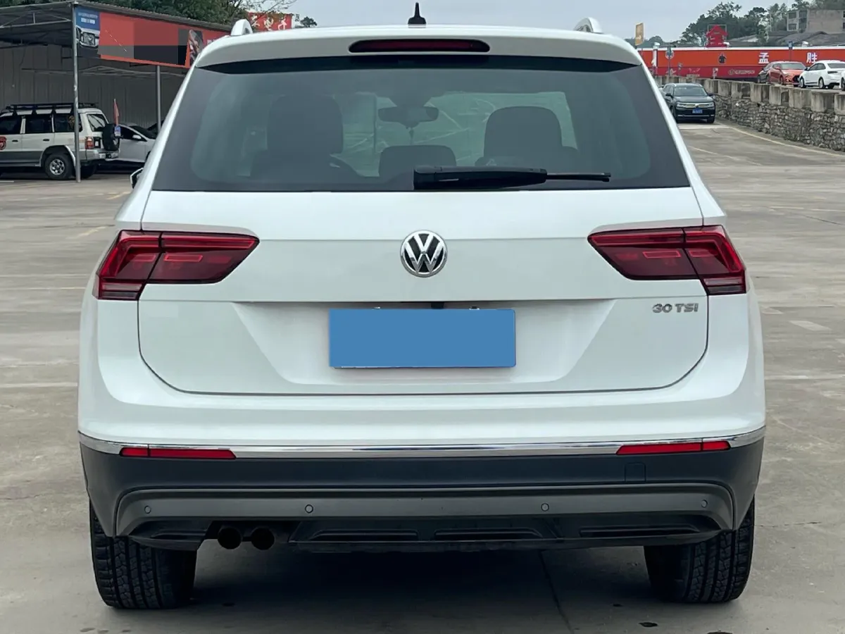 2018 Lincoln MKC 2.0T 203HP L4 6AT,autocango,china used car exporter,china ev exporter,chinese used car exporter,chinese used ev exporter