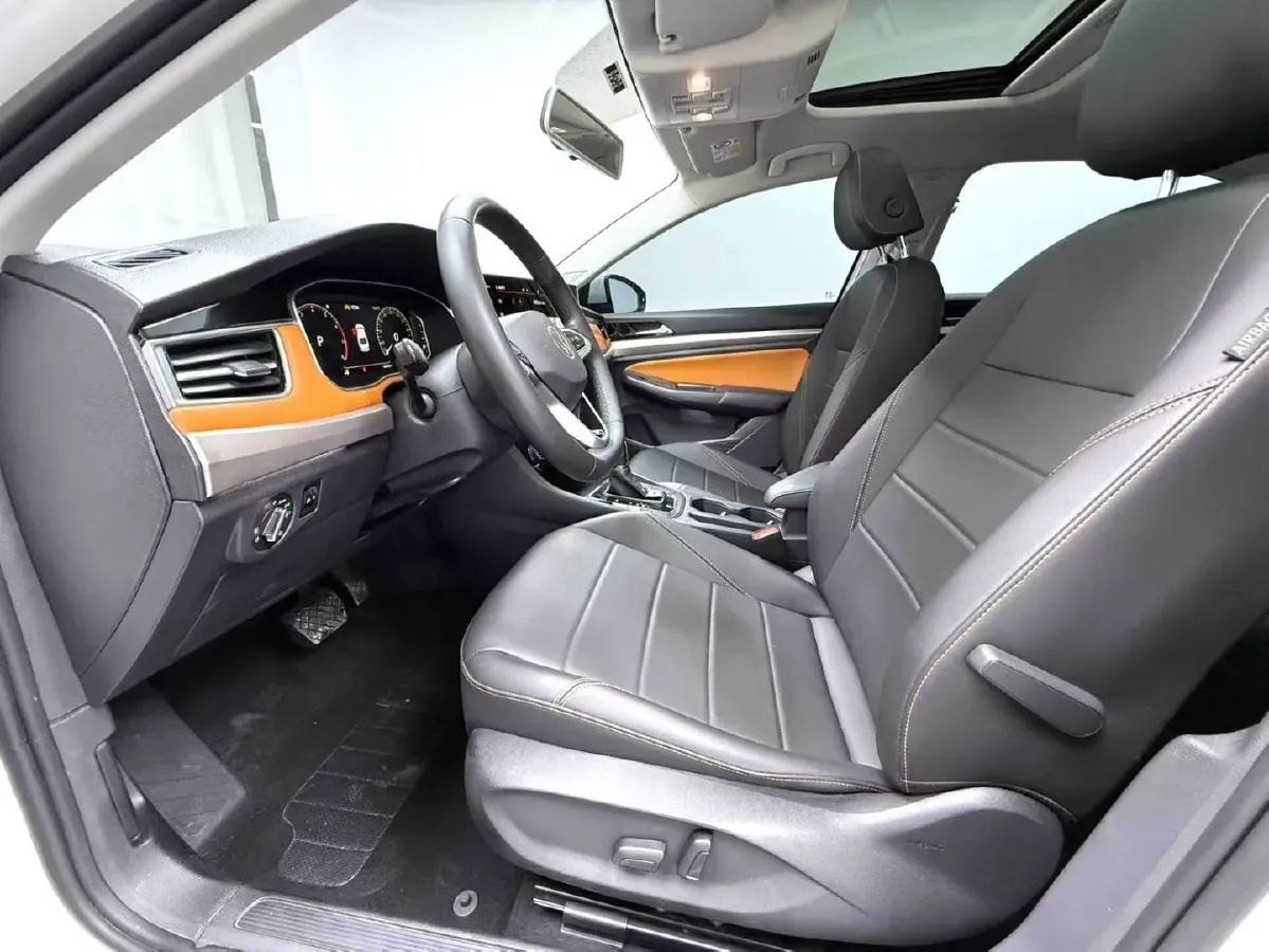 2023 Volkswagen Bora 1.2T 116HP L4 7DCT,autocango,china used car exporter,china ev exporter,chinese used car exporter,chinese used ev exporter