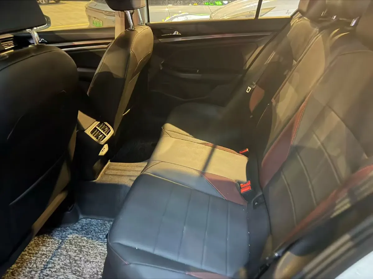 2020 Volkswagen Bora 1.5L 113HP L4 5MT,autocango,china used car exporter,china ev exporter,chinese used car exporter,chinese used ev exporter