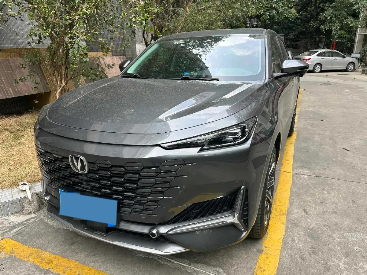 2021 ChangAn UNI-K 2.0T 233HP L4 8AT,autocango,china used car exporter,china ev exporter,chinese used car exporter,chinese used ev exporter