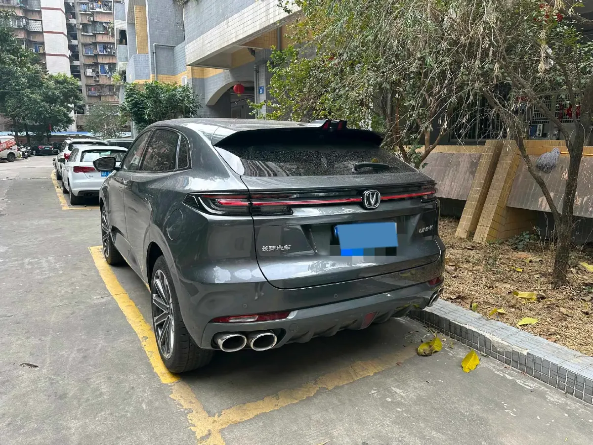 2021 ChangAn UNI-K 2.0T 233HP L4 8AT,autocango,china used car exporter,china ev exporter,chinese used car exporter,chinese used ev exporter