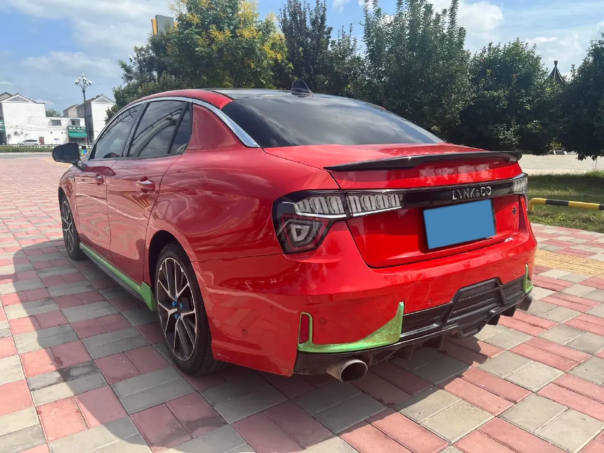 2018 Toyota C-HR 2.0L 171HP L4 CVT,autocango,china used car exporter,china ev exporter,chinese used car exporter,chinese used ev exporter