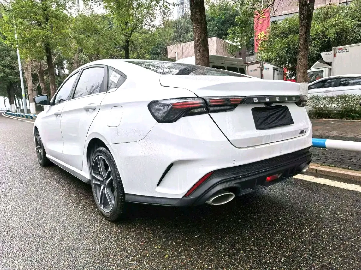 2022 Geely Binray 1.5T 181HP L4 7DCT,autocango,china used car exporter,china ev exporter,chinese used car exporter,chinese used ev exporter