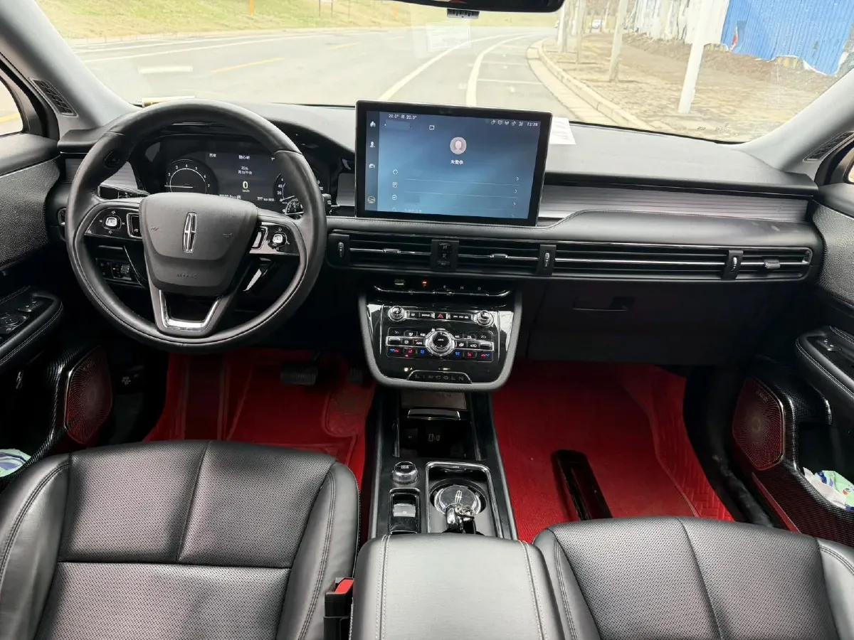 2020 Lincoln Corsair 2.0T 245HP L4 8AT,autocango,china used car exporter,china ev exporter,chinese used car exporter,chinese used ev exporter